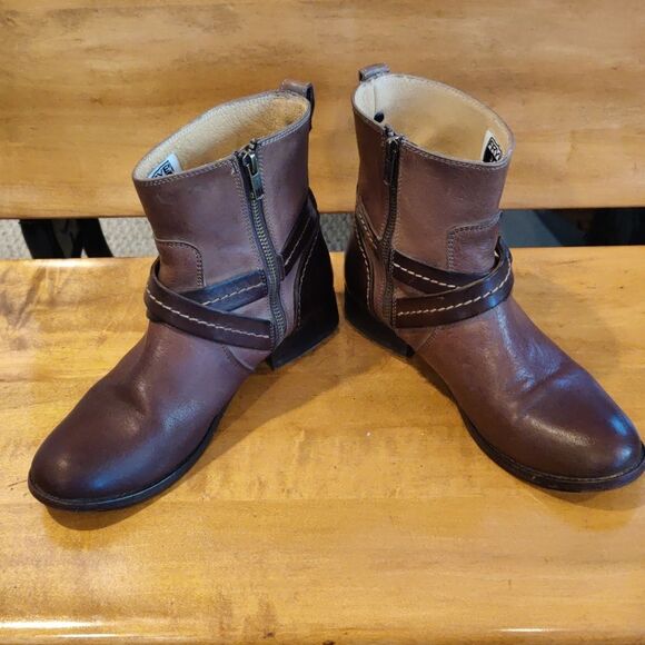 Frye harness ankle boots size zip size 6.5 - Picture 5 of 12